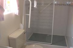 Inn Place, Skegness - Bathroom